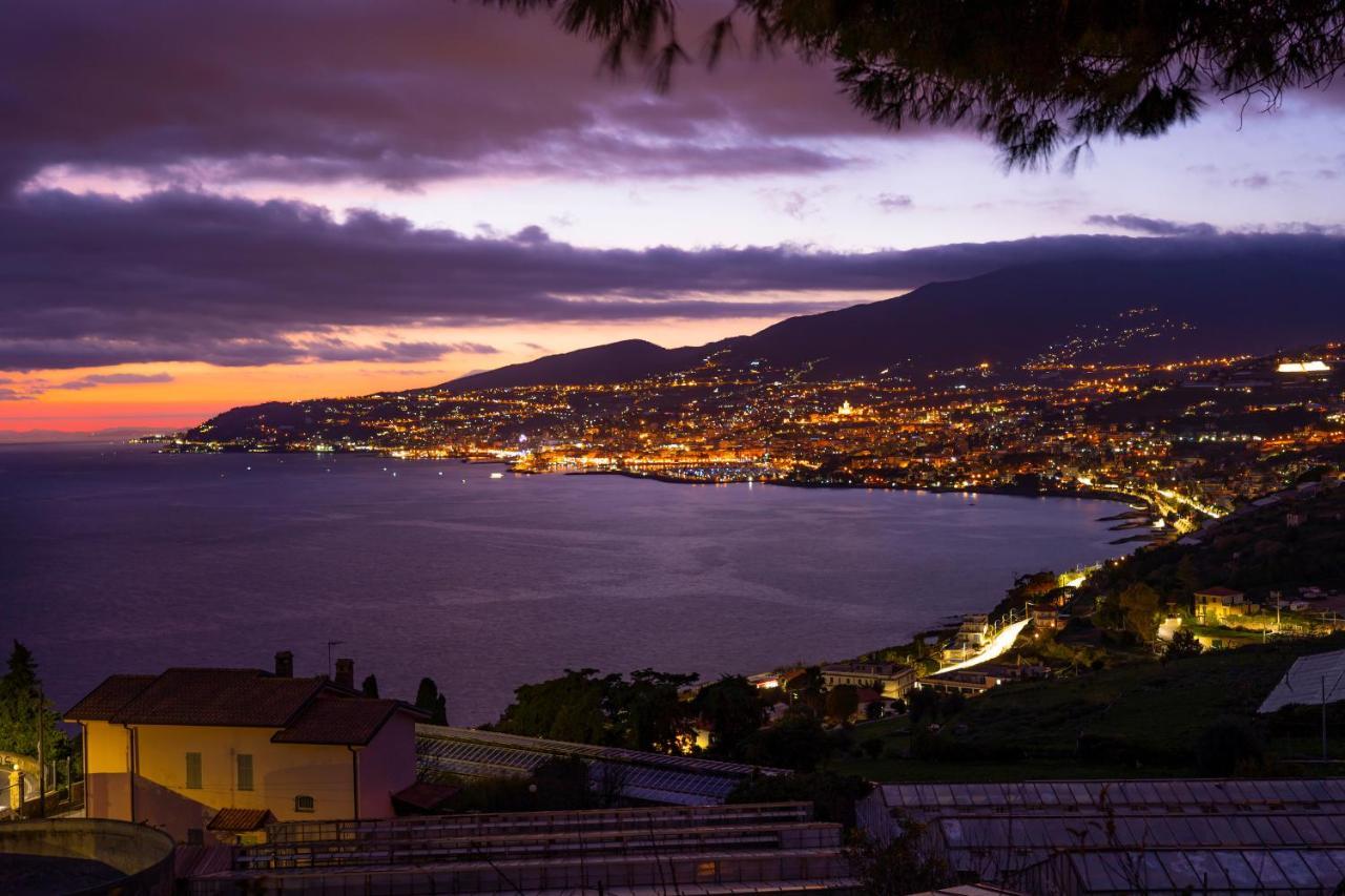 La Lincolnia - With Garden And Seaview - Happy Rentals Sanremo Luaran gambar