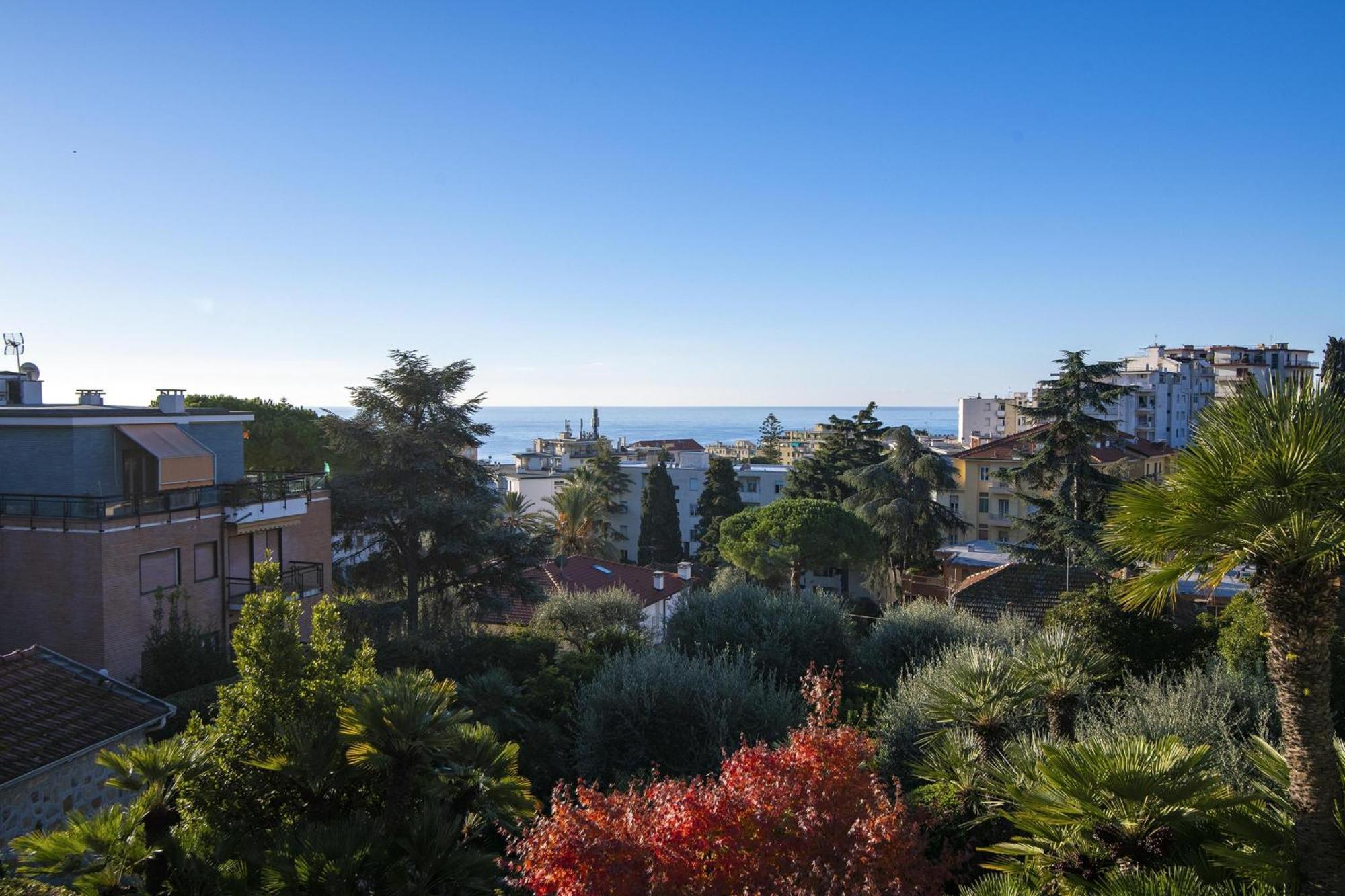La Lincolnia - With Garden And Seaview - Happy Rentals Sanremo Luaran gambar
