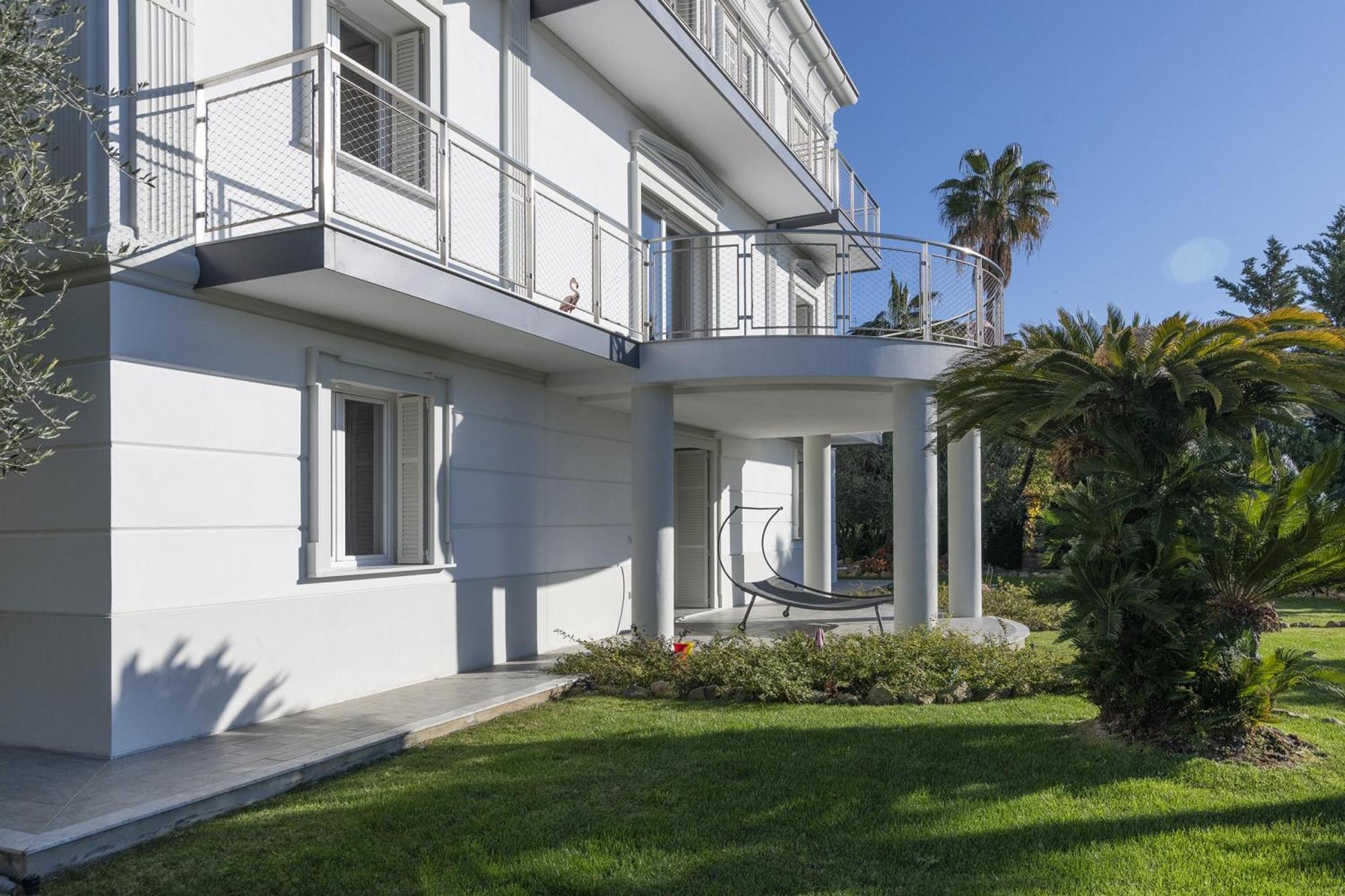 La Lincolnia - With Garden And Seaview - Happy Rentals Sanremo Luaran gambar